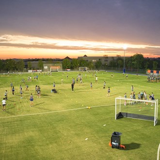 >¡Nueva cancha de hockey!